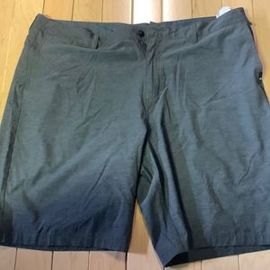 Men’s quicksilver gray board short 42